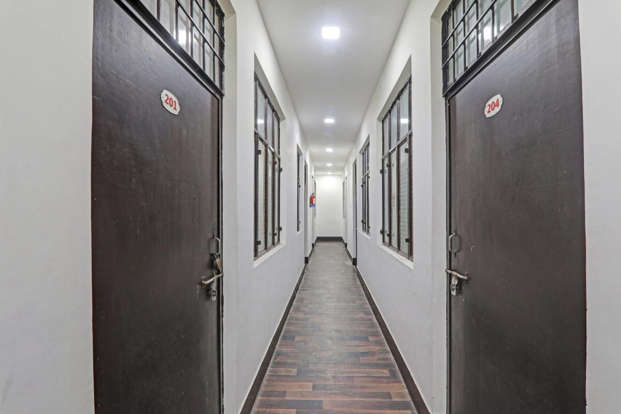 Hotel O New Pacifica Grand Near Phoenix United لاكناو المظهر الخارجي الصورة